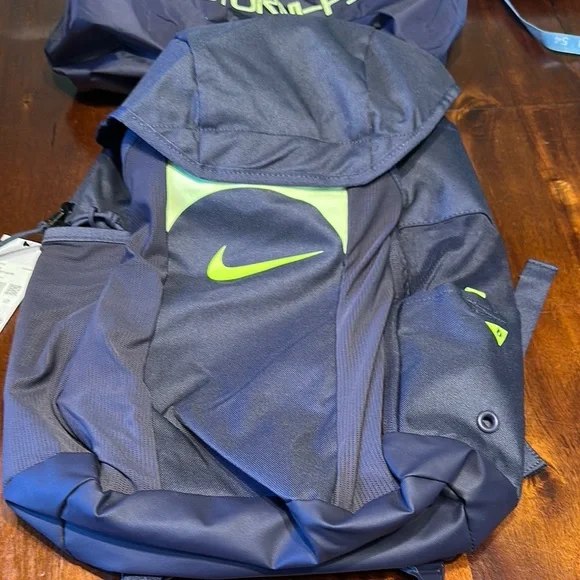 Nike Storm-FIT Backpack in Dark Gray and Neon Green - Picture 2 of 12